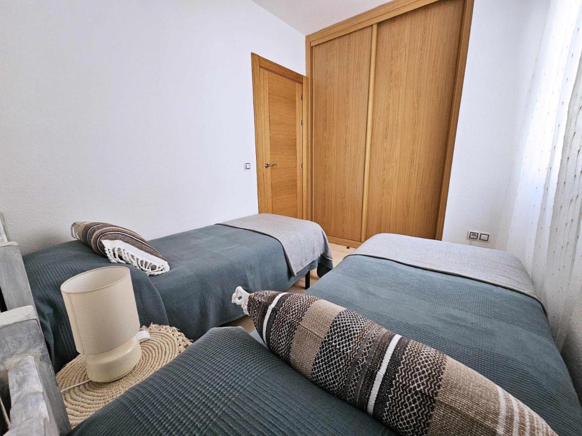 La Pereta Immaculate Quiet House Free Parking Daire Málaga Dış mekan fotoğraf
