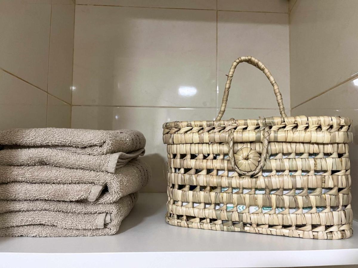 La Pereta Immaculate Quiet House Free Parking Daire Málaga Dış mekan fotoğraf