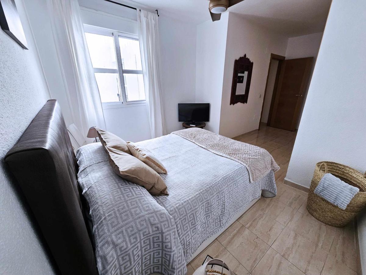 La Pereta Immaculate Quiet House Free Parking Daire Málaga Dış mekan fotoğraf